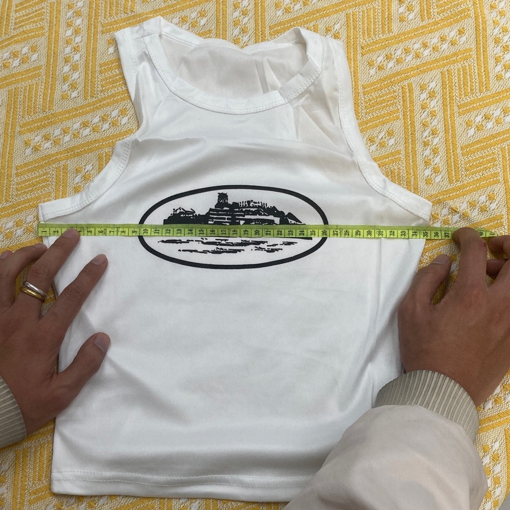Corteiz Printed Woren's Vest - Picture 8 of 9